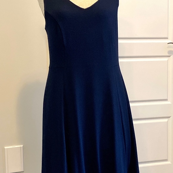 Dex Navy Blue V-neck Slip on Sleeveless Dress - Picture 4 of 10